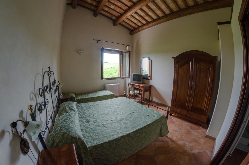 Villa Le Vigne Loro Piceno Exterior photo